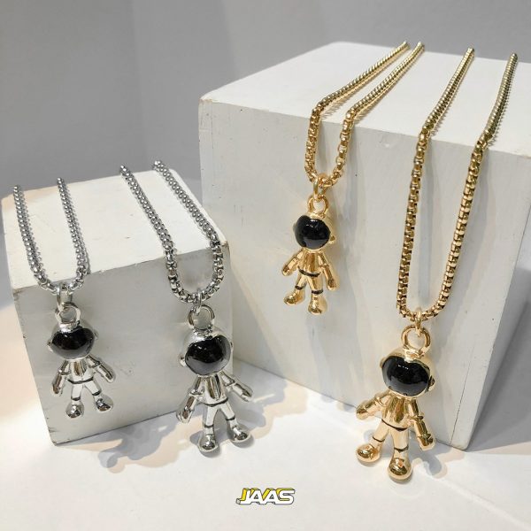 Vòng Cổ Astronaut